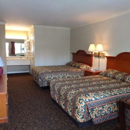 Long Beach Luxury Inn Extérieur photo